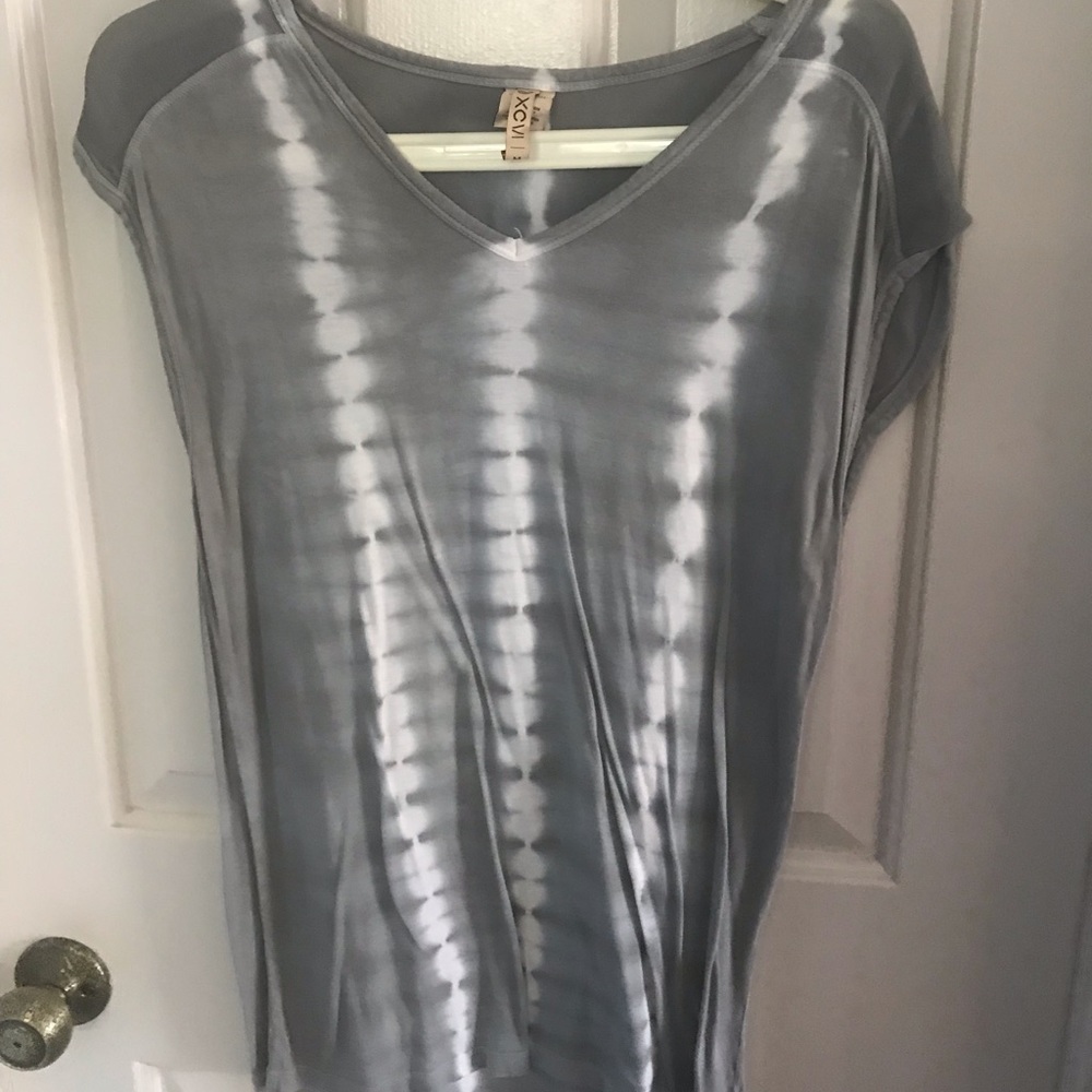 Short sleeve shirt